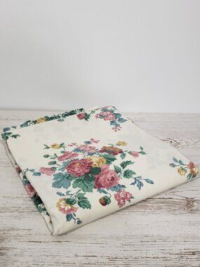 Thomaston Full Flat Floral Sheet Vintage Cottagecore Grandmacore Shabbychic